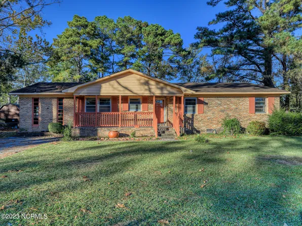 2904 Magnolia Drive, New Bern, NC 28562