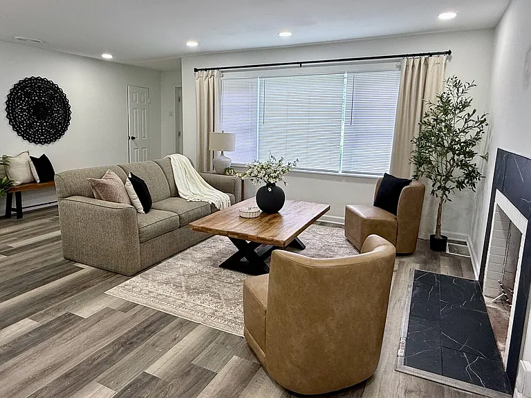 Villa Ave — Photo 1