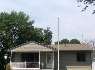 611 Center St, Grinnell, IA 50112