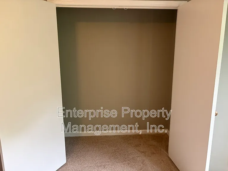 2266 Montego Dr — Photo 26