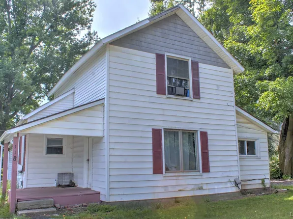118 E Chestnut St, Morenci, MI 49256