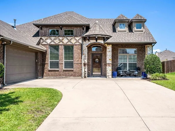 716 Edgewood Dr, Desoto, TX 75115