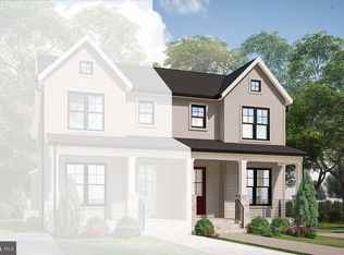 3104 Wilson Ave, Alexandria, VA 22305