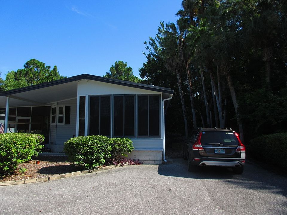 1st image of 1139 SE Oakgrove Ter