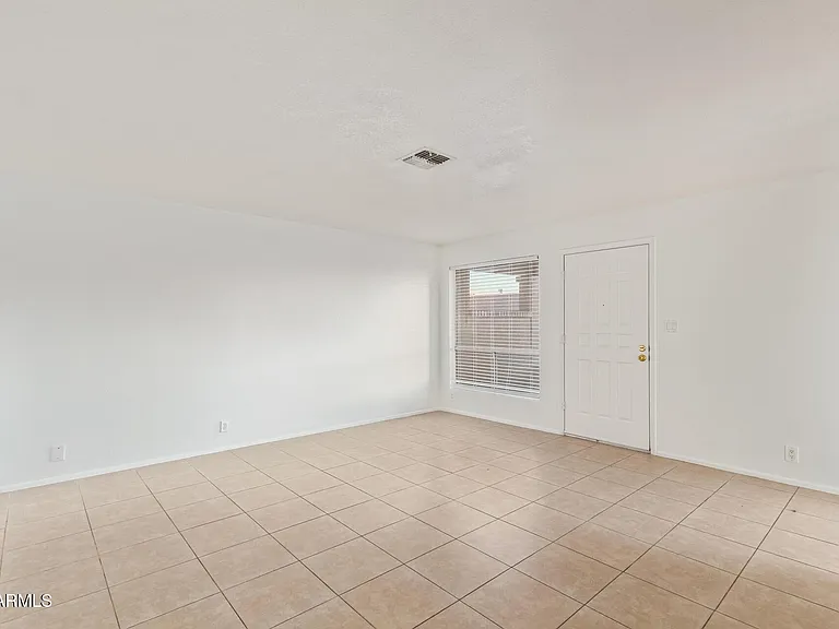 511 W Blackhawk Dr #4 — Photo 10