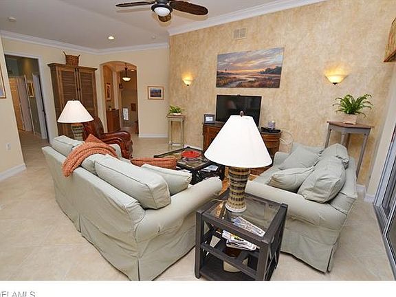 5th image of 20931 Island Sound Cir Unit 202
