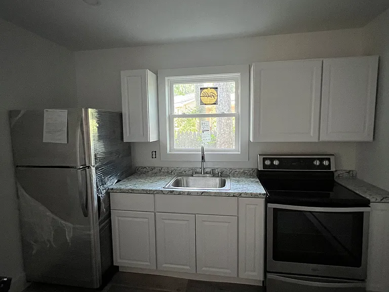Moriches Dr — Photo 4