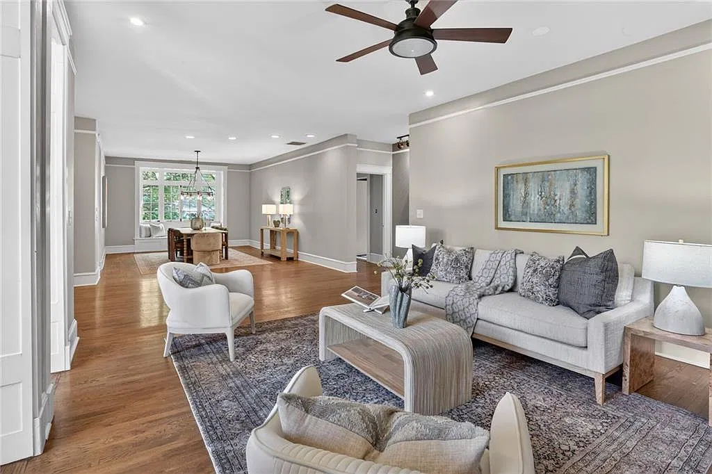 2 bed, 2.0 bath, 2143 sqft, $2,500 — Photo 2