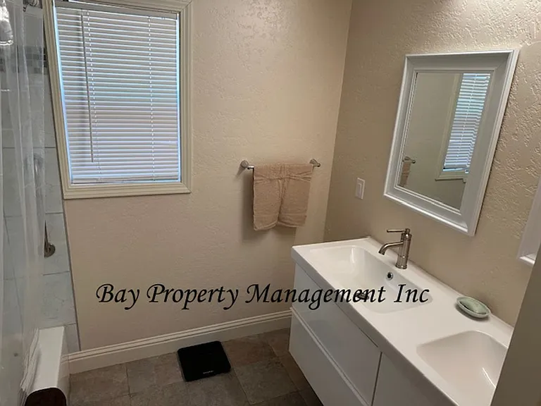 729 California St — Photo 6