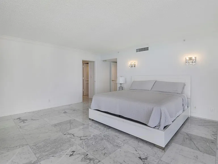 5380 N Ocean Dr #22J — Photo 28