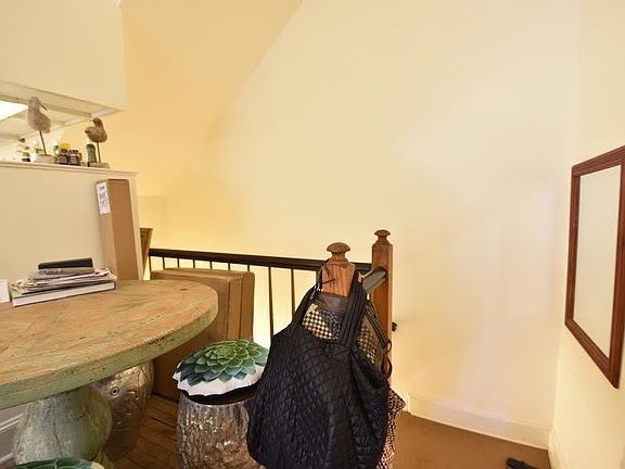 3rd image of 314 W 81st St APT 1R