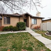 2nd image of 757 E Autumn Field Dr #1B20