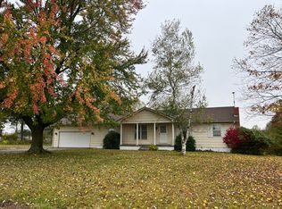 25069 Wildcat Rd, Marshall, MO 65340