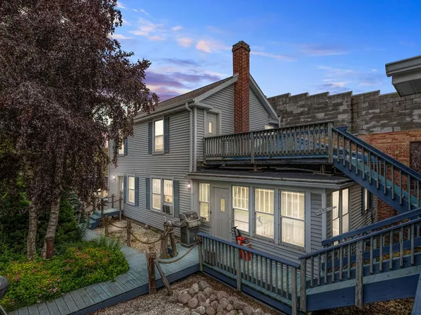 318 Ellis St, Kewaunee, WI 54216