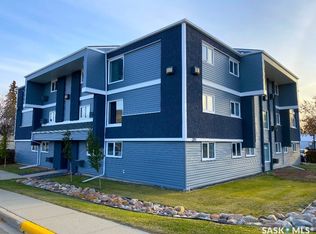 201 3rd Ave W #202, Kindersley, SK S0L1S0