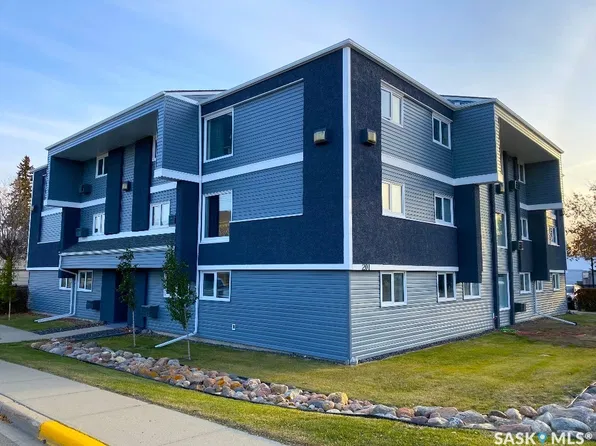201 3rd Avenue W #202, Kindersley, SK S0L 1S0