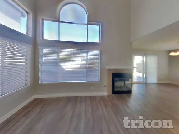 3rd image of 5646 Roundrock Dr