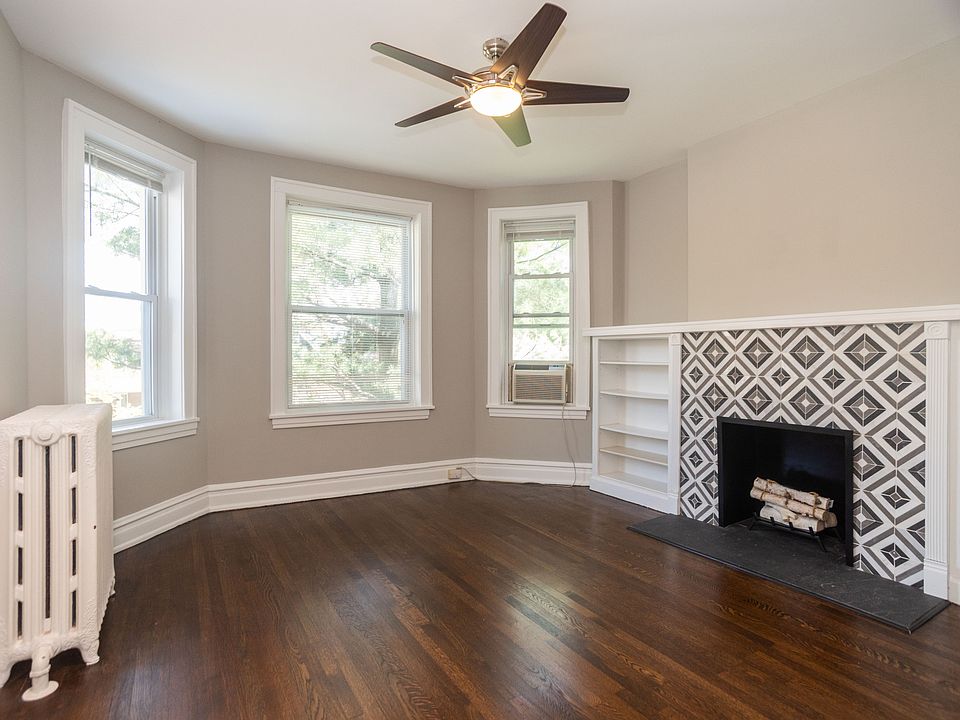 1st image of 2037 W Estes Ave #2