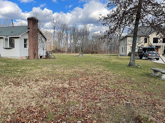2nd image of 5955 Colchester Rd