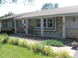 N56W35701 Lisbon Rd, Oconomowoc, WI 53066
