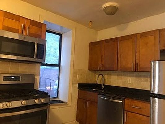 1st image of 556 W 173rd St #5