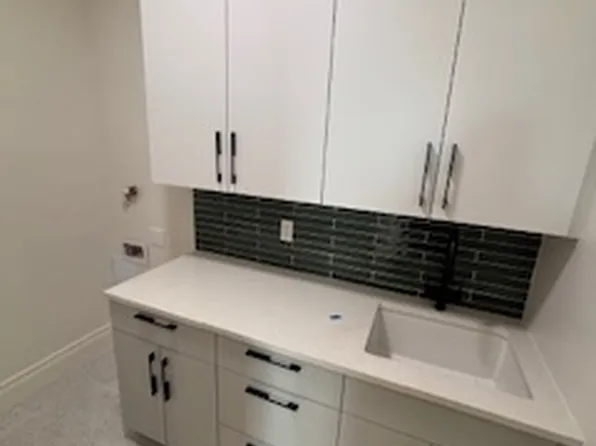 4402 12th Avenue image 7 of 12