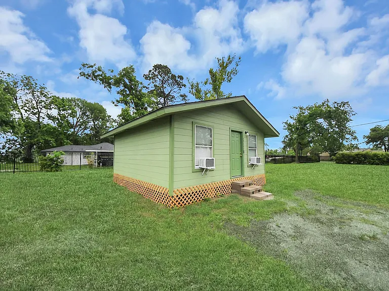 17111 River Rd #B — Photo 19