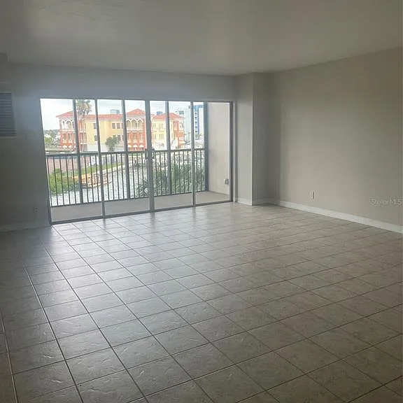 10355 Paradise Blvd #211 — Photo 5