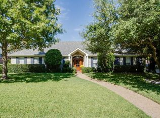 308 Stonebridge Dr, Richardson, TX 75080