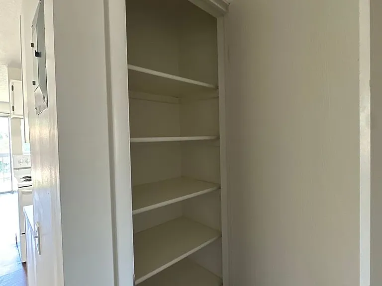 745 E Lazon Dr — Photo 15