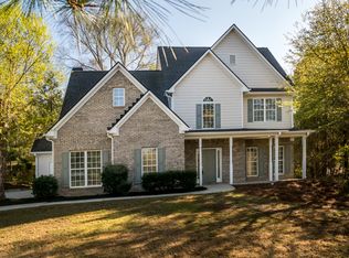 2410 River Run Dr, Dacula, GA 30019