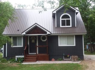 6239 White Acre Dr, Lake, MI 48632