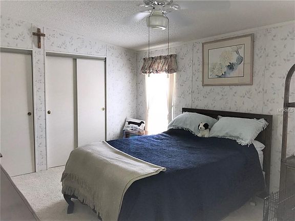 5th image of 6826 Mount Orange Dr NE
