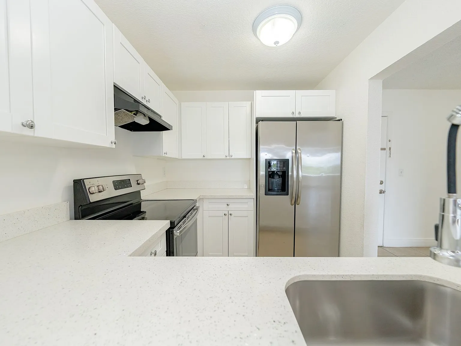 Montego Bay Apartments- 1095 W 77 St Hialeah, FL 33014 — Photo 4