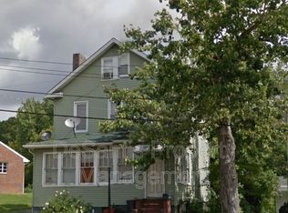 210 Penn Ave APT 2, Aliquippa, PA 15001