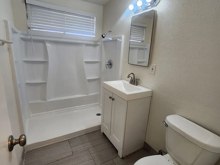 6213 Chia Ave #&-B — Photo 6