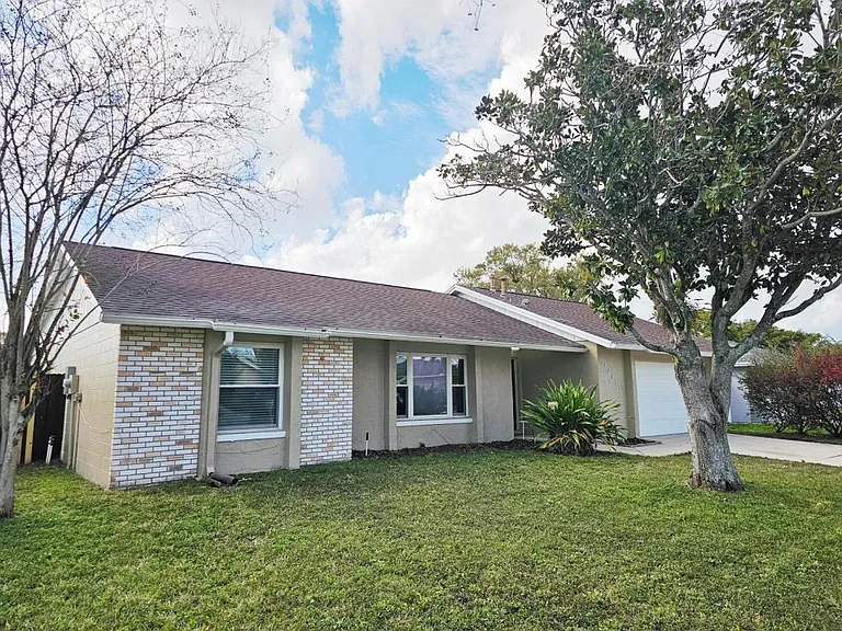 12112 Rotuma St — Photo 34