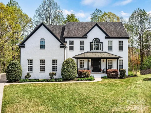 1840 Sapona Ct, Denver, NC 28037