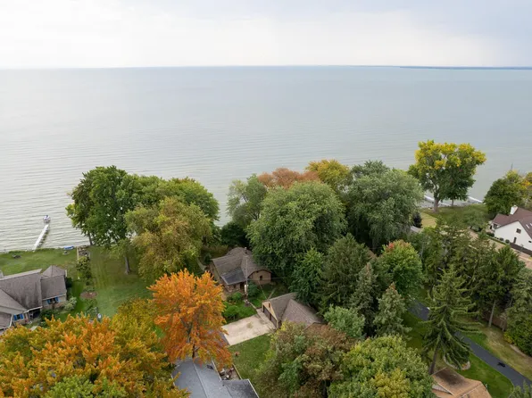 W6583 Firelane #7, Menasha, WI 54952