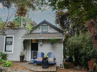 3722 Grand Ave, Astoria, OR 97103