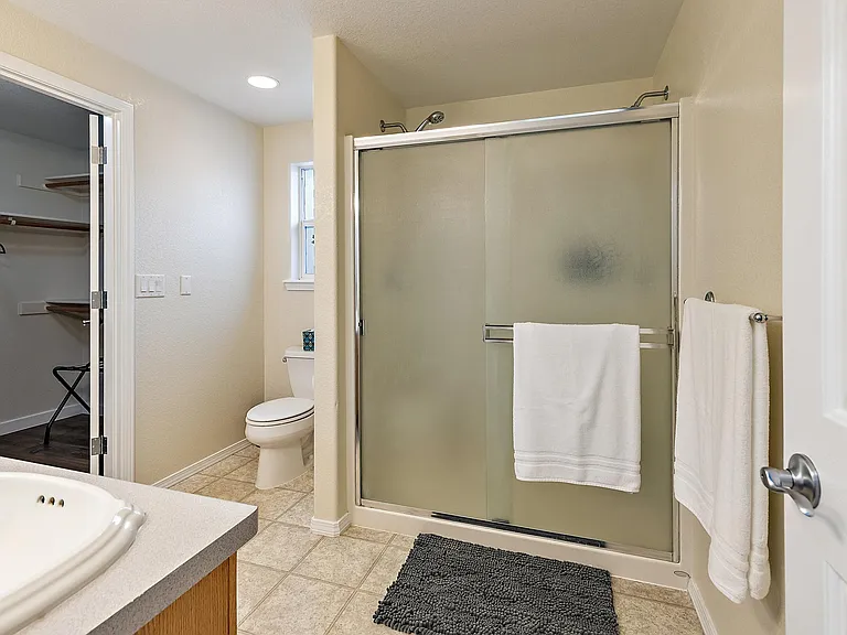 2327 Jeremy St — Photo 23
