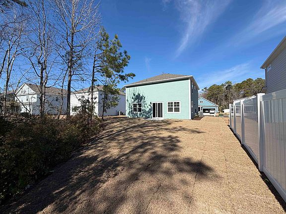 4th image of 7168 Shooting Star Way