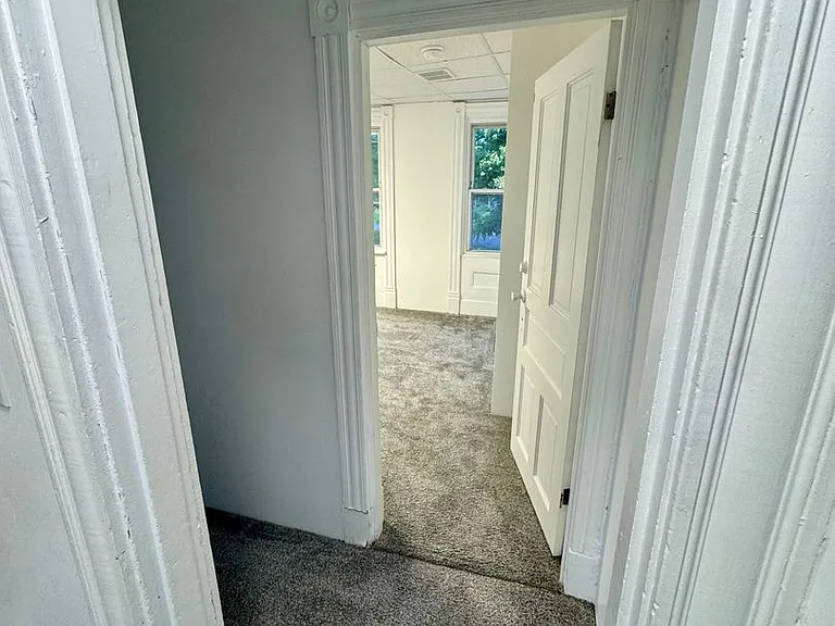 42 Climax St — Photo 25