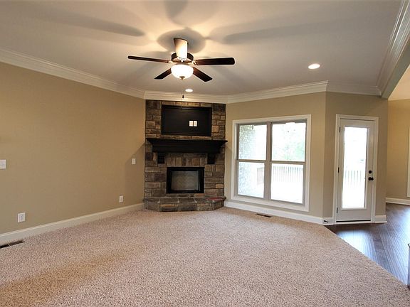 5th image of 53 Harbor Pointe #17-lot 17