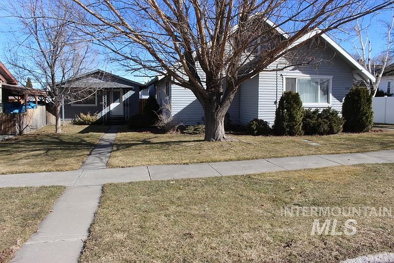 1st image of 308 & 310 12th Ave N