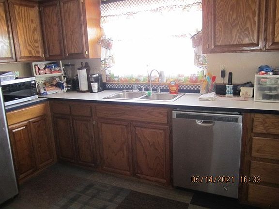 5th image of 608 N Wildcat Dr