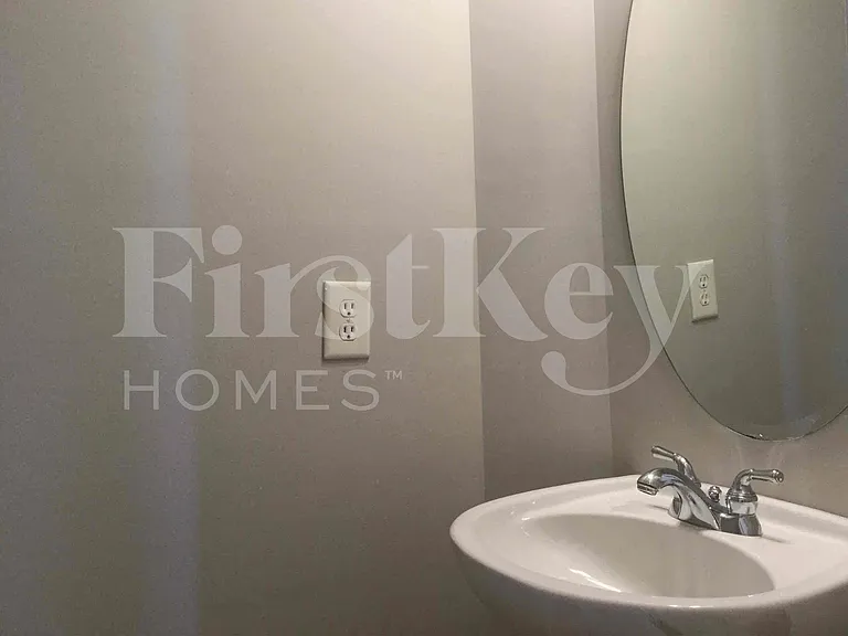 2845 Island Point Dr NW — Photo 10