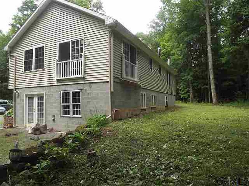 4th image of 1551 PERTH Road