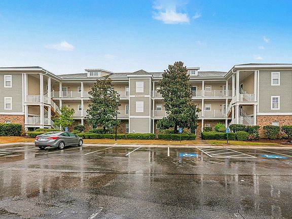 2nd image of 208 Castle Dr. #1373