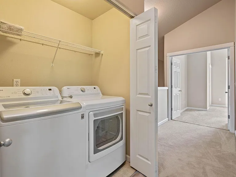 7863 SW Water Parsley Ln — Photo 32